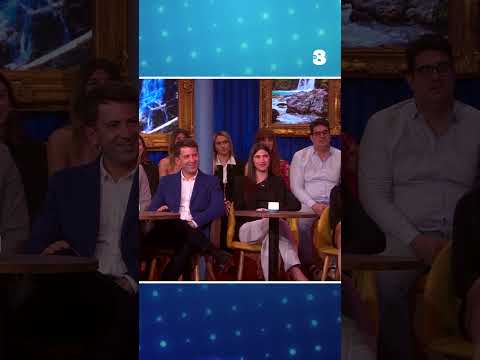 Sì, Carlo Amleto sa anche cantare e suonare al contrario #gialappashow