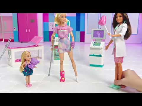 Barbie® Fast Cast Clinic™ playset! #AD