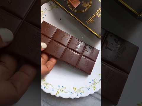 Cadbury Bournville Rs. 100/- #shorts #asmr #bournville #Chocolate #drpriyankaskitchen