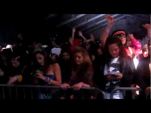 HD BUL!M!ATRON @ Love Groove 2011