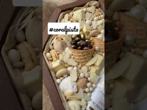 #coralpista Champagne dry fruits & chocolate gift hamper luxurious gift set Christmas gift hamper
