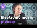 Laurie Anderson - Pioneer figure of the American avant-garde art | Thinking Existenz (4/10)