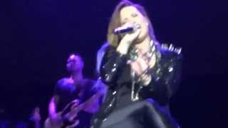 Demi Lovato "Here We Go Again" - Neon Lights Tour Live in Rio de Janeiro 27/03/2014 Citibank Hall