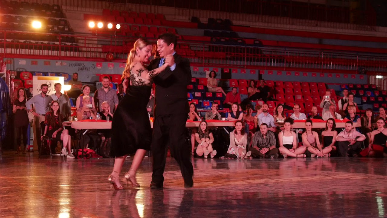 Carlitos Espinoza & Noelia Hurtado - "Violetas" (Alberto Castillo) [Tango Unchained Festival 2018]