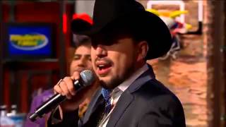 FIDEL RUEDA VACIANDO BOTELLAS HQ