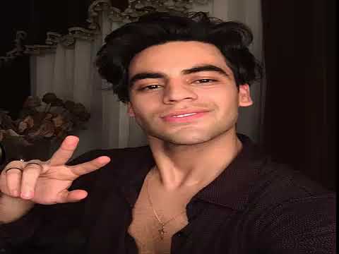 axel rodriguez , perfilia