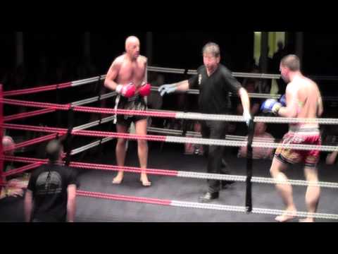 MTB7 - Chris Dickson (O'B Gym) vs Callum Taylor (Fearless MT)