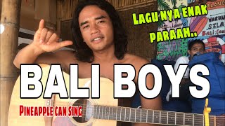 Download lagu Beach Boy Bali BERNYANYI . Karya luar biasa PINEAPPLE CAN SING mp3