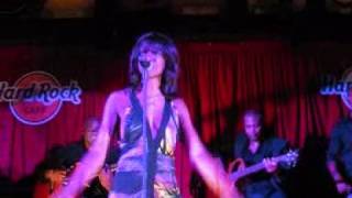 Beverley Knight live at Hard Rock Cafe London &#39;Made It Back&#39;