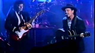 U2 and Keith Richards - When Love Comes To Town (Live)