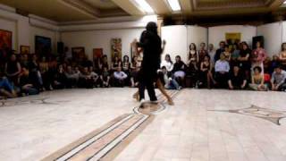 Adrian Veredice y Alejandra Hobert - Bucuresti, Aprilie 2009 04