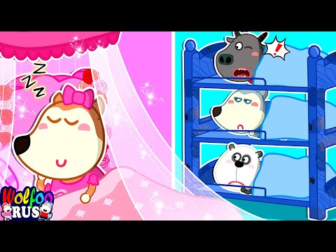 Розовый vs Голубой двухъярусной кровати Челлендж | Пижамная Вечеринка | Wolfoo Russian