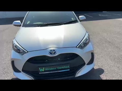 Toyota Yaris 2020 Toyota Yaris Hybrid - Image 2