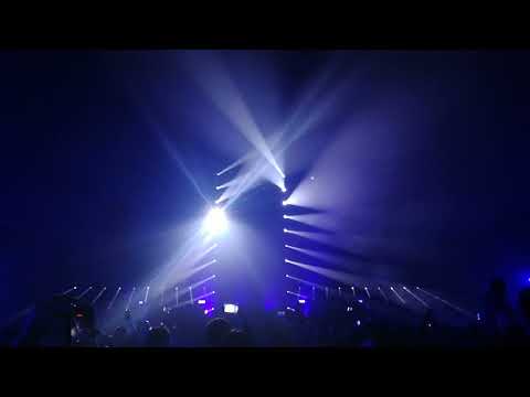 Fideles dropping Insomnia (Maceo Plex remix) @ Music Media Dome in Moscow (22.10.21)