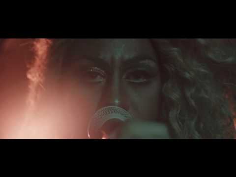 Bia e Os Becks - Ardor Amor (Clipe Oficial)