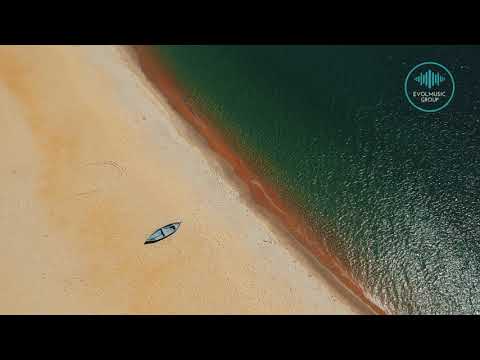 Xoro & T. Matthias - Giving It Up (ft. Nova May)