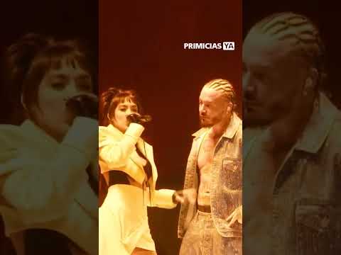 🎤 MARÍA BECERRA CANTÓ EN EL COACHELLA JUNTO A J BALVIN 🤩