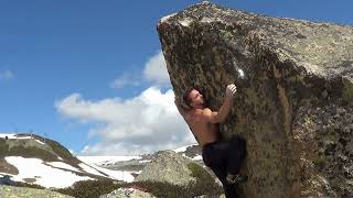 Video thumbnail of El Yeti, 7b (low). Pas de la Casa