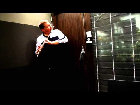 Trying a gold-plated Yamaha YFL784 in Tokyo