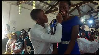 Casamento de Dionísio &Perpétua na Igreja Adventista do Sétimo dia em Quelimane