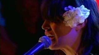 Feist - Inside &amp; Out (Live At The Rehersal Hall)