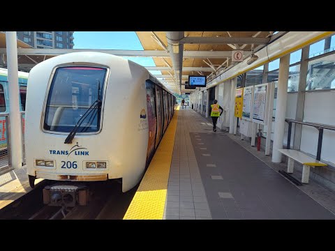 VANCOUVER SKYTRAIN: Gilmore Station (full station tour)