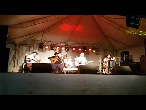 Ela Mora Lá - Jairo Lambari Fernandes