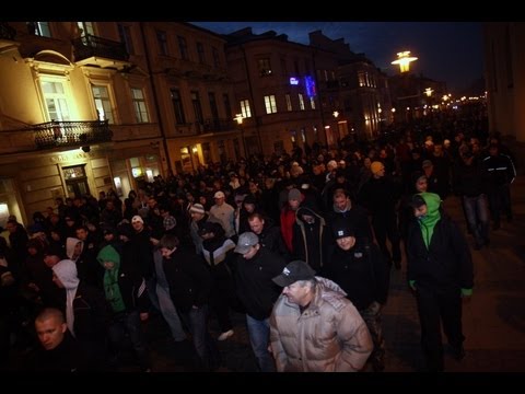Motor Lublin: Demonstracja kibiców, marsz przed Ratusz