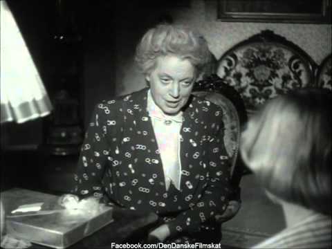 Det gamle guld (1951) - Samtale mellem Martha og Klara