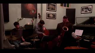 10MFAN ARTIST Robert Anchipolovsky “Walking shoes” on his 10MFAN Infusion baritone mouthpiece