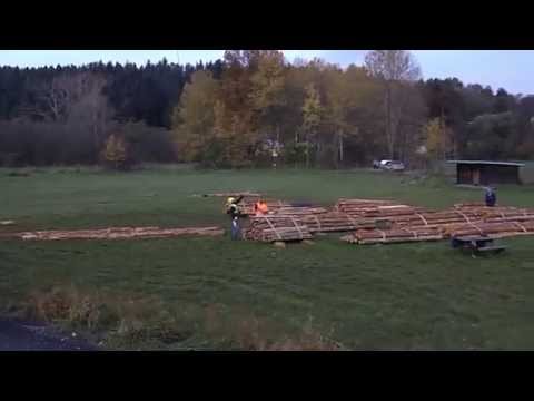 Výpomoc vrtuľníka pri rekonštrukcii v Slovenskom raji