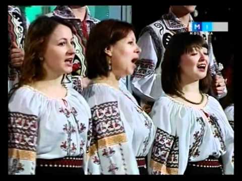 52.Corul Moldova și Orchestra Fluieraș - Ce stai bade, dirijor Balentin Budilevschi.
