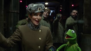 Muppets Most Wanted | The Big House