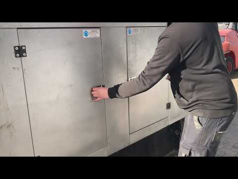 Ford 4 cilinder 25 kVA Silent generatorset stocknr 3228