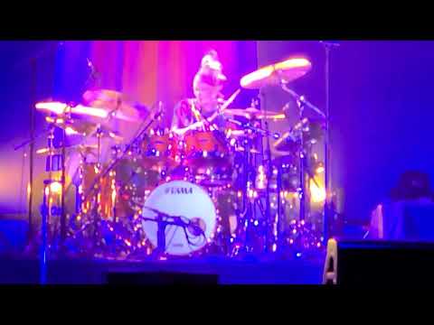 Anika Nilles Jeff Beck 2022 Hard Rock Live Sacramento CA. 11/10/22