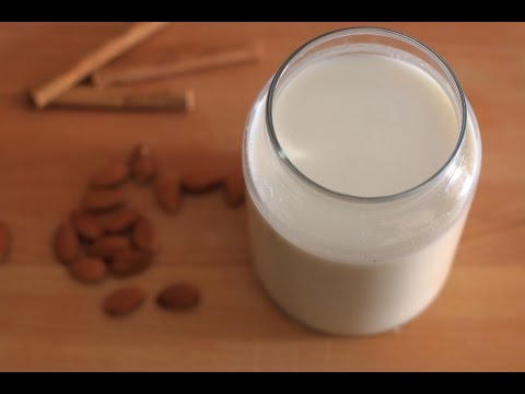 Leche de almendras (y crítica)