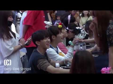 [3/6] 08192018 Stray Kids - Starfield Mall Fansign