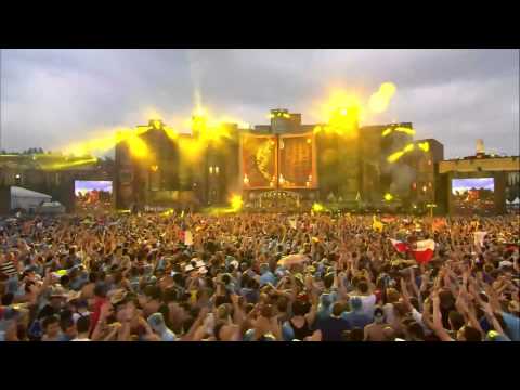 Nadia Ali, Starkillers & Alex Kenji - Pressure (Alesso Remix) @ Tomorrowland 2012
