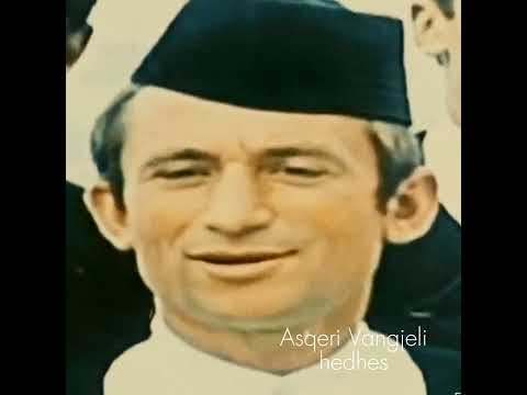 O flamuri kuq e zi _ Grupi Vjeter i Dukatit _ Bego Vangjeli