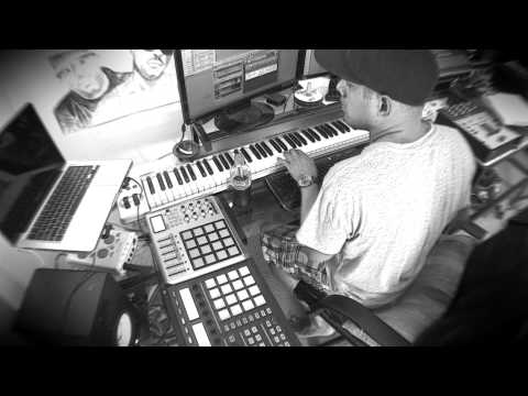 NATIVE INSTRUMENTS MASCHINE ironmanny - sunday lunch mixtape