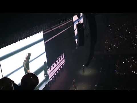 Woojin and Jihoon Dance Stage | Wanna One W1One The World MNL | 20180901