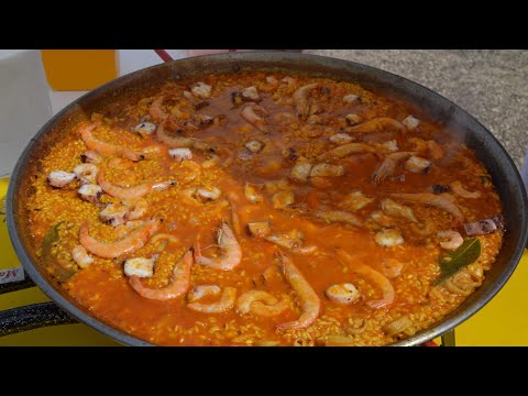 ARROZ CON PULPO, LANGOSTINOS Y CALAMARES