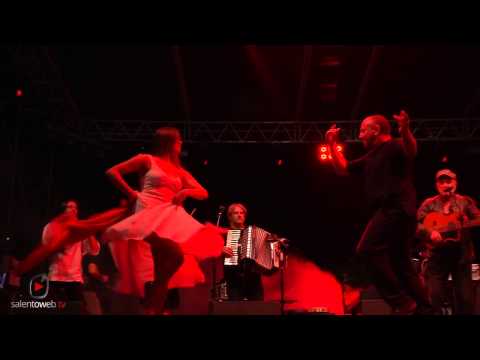 Musica e tradizione al Concertone della Notte di San Rocco 2014 a Torrepaduli