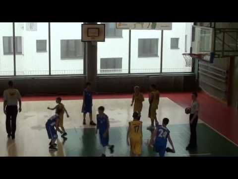 MČR U13 (8.5.2014) Sršni Písek - U13 BK Snakes Ostrava 47:61