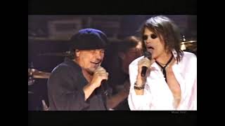 AC/DC ft Steven Tyler - You Shook Me All Night Long (Live Rock &#39;N&#39; Roll Hall Of Fame 2003)