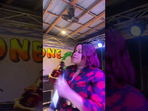 Papii Kocha X Angie Voice - Ngayo Live Parfomance