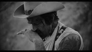 Yelawolf &amp; Shooter Jennings - &quot;Make Me A Believer&quot; [MUSIC VIDEO]