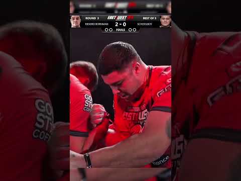 Riekerd Bornman vs Schoolboy right hand | East vs West 21