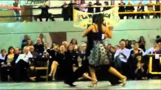 VIRGINIA GOMEZ Y CHRISTIAN MARQUEZ  "LOS TOTIS" EN LA MILONGA DEL MORAN 03/04