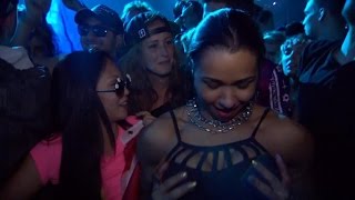 Dimitri Vegas &amp; Like Mike - Booty Bounce vs. Sweet Dreams (Eurythmics) @ Tomorrowland 2015